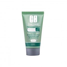کرم ضد آفتاب چلنج مدل Tinted For Dry Skin SPF50 حجم 50 میلی لیتر - رنگی